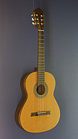 Höfner HLE-SAZ, Konzertgitarre, Mensur 65 cm, Zederdecke und Sandelholz an Zargen und Boden